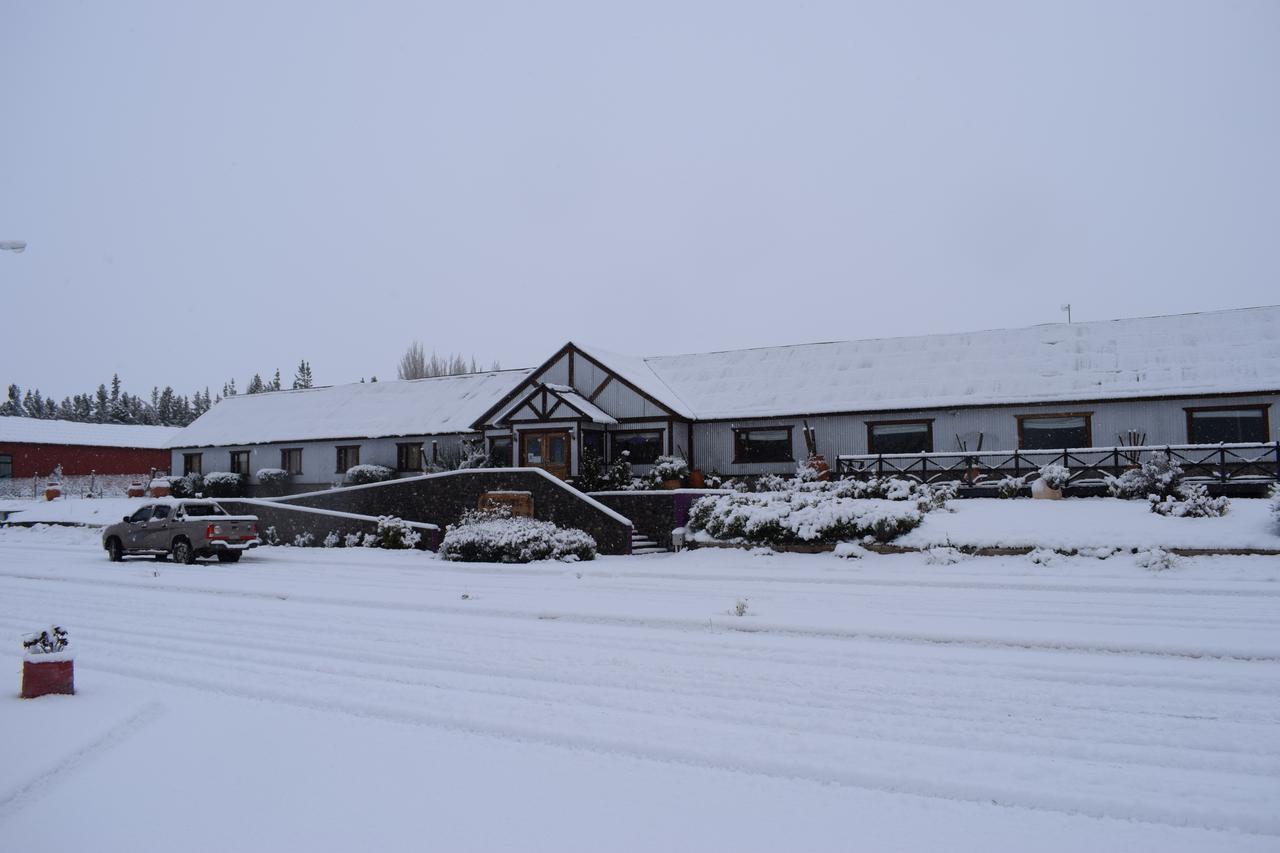 Hotel Mora Los Antiguos Exterior photo