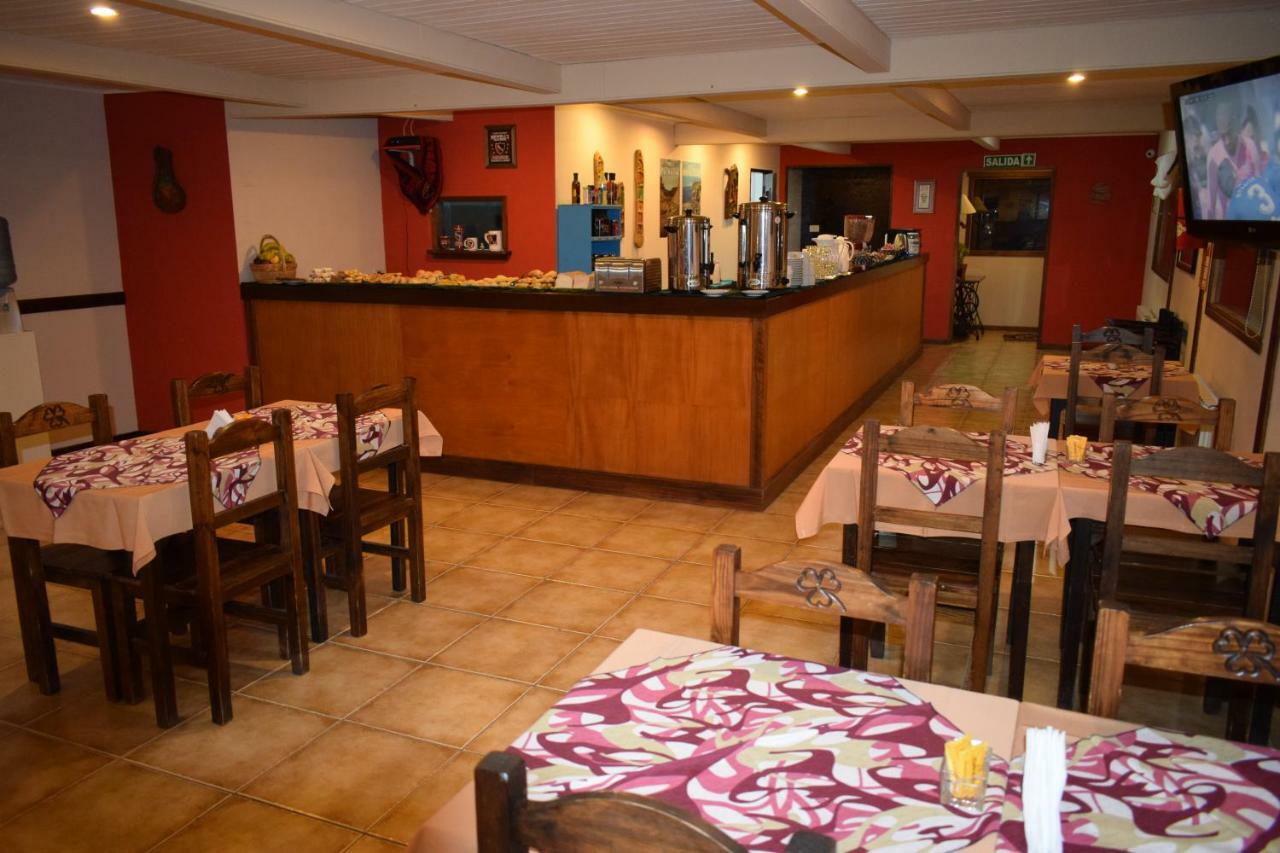 Hotel Mora Los Antiguos Exterior photo